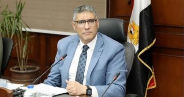 محافظ الجيزة يجازي مسؤولين بحى الهرم لتقاعسهم عن تنفيذ إزالة مخالفات بناء