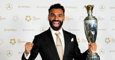 نيوز برو : 
                                            10 صور من تتويج محمد صلاح التاريخى بجائزة الأفضل فى إنجلترا
                                        