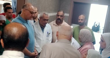 محافظ القليوبية يزور مصاب حريق منطقة الشدية ببنها ويطمئن على حالته الصحية