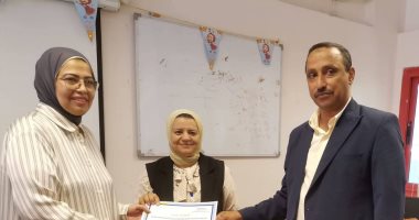 متابعة البرنامج التدريبي لسفراء التطوير لمعلمي اللغة العربية بإدارة غرب القاهرة