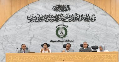 الصحة تعلن بدء تنفيذ الخطة العاجلة للسكان والتنمية فى قرية البرث برفح جانب من الاجتماع