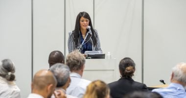 نيوز برو : 
                                            رانيا المشاط: توجيهات رئاسية بإيلاء أهمية قصوى باستراتيجيات الذكاء الاصطناعي
                                        