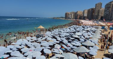 إقبال كبير على شواطئ الإسكندرية.. 2.5 مليون مصطاف فى صيف 2025 وأغسطس الأكثر ازدحاما