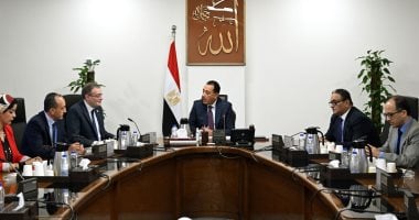 رئيس الوزراء يبحث مع رئيس المركزى للتنظيم والإدارة جهود تطوير العمل الإدارى الدكتور مصطفى مدبولي