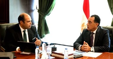 الحكومة: إطلاق حملة توعية للتأكيد على الحق فى اختيار مكان شراء الزي المدرسي الدكتور مصطفى مدبولي، رئيس مجلس الوزراء