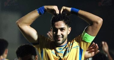 محمد عمار يحصد جائزة أفضل لاعب فى مباراة الإسماعيلى وطلائع الجيش محمد عمار