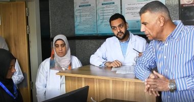 محافظ أسوان يتابع منظومة التأمين الصحى الشامل بمستشفى المسلة