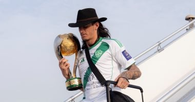 النصر ضد الأهلى.. بعثة الراقى تصل جدة بعد التتويج بالسوبر السعودي "صور" اهلى جدة