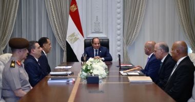 رئاسة الجمهورية: افتتاح الخط الأول للقطار الكهربائى السخنة ـ مطروح يونيو 2026 السيد الرئيس عبد الفتاح السيسي