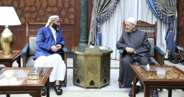 شيخ الأزهر يستقبل وزير الأوقاف اليمني ويبحثان سبل تعزيز دعم الأزهر العلمي والدعوي لليمن شيخ الأزهر يستقبل وزير الأوقاف اليمني
