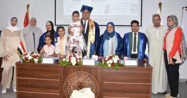 حصول الباحث حسام صلاح على درجة الدكتورة بعنوان تأثير إدارة التغيير في إدارة ضغوط العمل حصول الباحث حسام صلاح على درجة الدكتورة بتقدير امتياز
