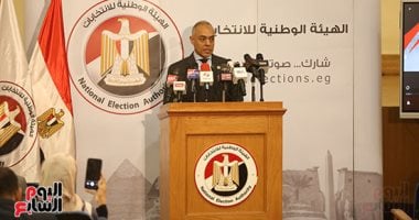 الوطنية للانتخابات: التصويت مستمر فى 5 لجان بعد 9 مساء وبدء الفرز فى 1362 القاضى أحمد بنداري مدير الجهاز التنفيذي للهيئة الوطنية للانتخابات