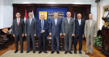 رئيس جامعة الإسكندرية يستقبل وفد جامعة بيروت العربية لبحث سبل التعاون