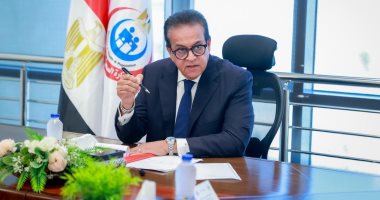 وزير الصحة يناقش مستجدات ملف تكليف أعضاء المهن الصحية ويبحث آليات توزيعهم