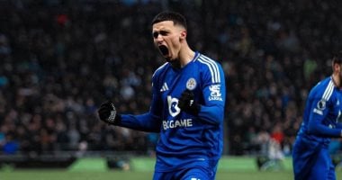 ليستر سيتي يرفض انتقال بلال الخنوس إلى كريستال بالاس بسبب العروض السعودية بلال الخنوس