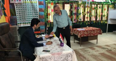 تجهيز أوراق الاقتراع في لجان إعادة انتخابات الشيوخ بالغربية مع فتح باب التصويت