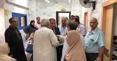 محافظ الدقهلية يؤكد انتظام العمل وحسن استقبال المرضى بعيادة التأمين الصحى