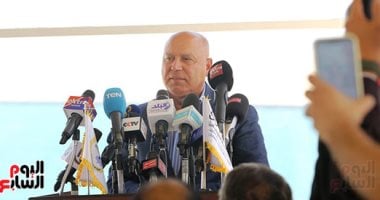 كامل الوزير: نسعى لامتلاك 21 مركبا لتأمين احتياجات مصر من السلع الاستراتيجية الفريق مهندس كامل الوزير