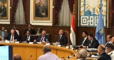 محافظ القاهرة: الرئيس وجه بإنشاء 10 مستشفيات منهم واحدة بالمرج