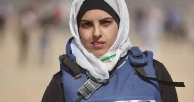 الكاميرا سلاحها فى وجه إسرائيل.. شقيقة الشهيدة مريم أبودقة: ضحّت بحياتها لتمنح غزة حياة فى عيون العالم.. أخافت الاحتلال بالصور أكثر من الرصاص.. وكانت تعتبر الكاميرا ابنتها الثانية بعد غيث الشهيدة مريم أبودقة