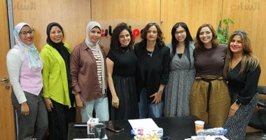 الكاتبات يوجهن رسائل إلى نجيب محفوظ.. ماذا قلن له؟