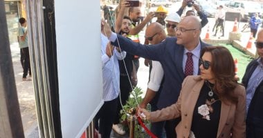 وزيرة التنمية المحلية ومحافظ القليوبية يفتتحان أعمال تطوير شارع نبوية موسى