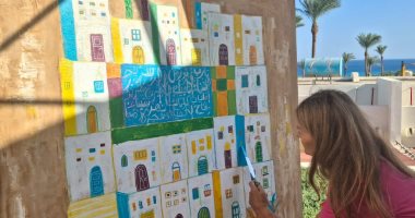 الفن يوثق حكايات البحر والجبال والمعالم الأثرية فى ملتقى دهب للرسم والتصوير