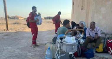 الهلال الأحمر المصري يزور مصابي حادث قطار مطروح ويقدم الدعم النفسي مصابى حادث قطار مطروح