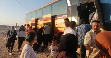 تسيير 14 أتوبيسًا لنقل ركاب قطار مطروح للقاهرة والإسكندرية بعد الحادث تشغيل اتوبيسات لنقل ركاب قطار مطروح