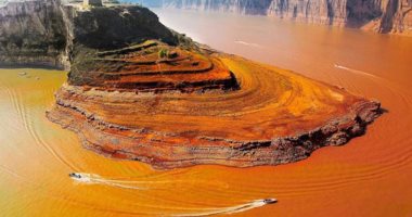 شلالات النهر الأصفر وكهوفه القديمة.. رحلة فى قلب الحضارة الصينية