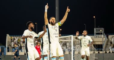 اتحاد جدة يضرب الأخدود بثلاثية في شوط مثير بالدوري السعودي