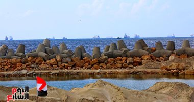 مشروع حواجز الأمواج ينطلق بسواعد مصرية لتأمين ميناء الإسكندرية الكبير