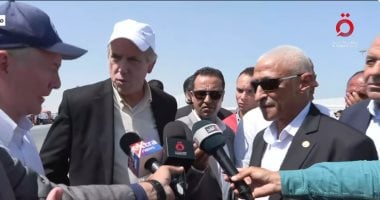 محافظ شمال سيناء من أمام معبر رفح: "الجانب المصرى لم يغلق أبدا"