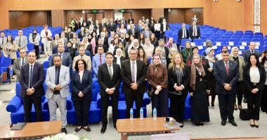 النيابة الإدارية وحقوق عين شمس ينظمان ندوة حول حماية الاستثمارات والمال العام النيابة الإدارية تنظم ندوة حول حماية الاستثمارات والمال العام