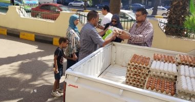 "الزراعة": 6 منافذ متنقلة لبيع بيض المائدة بأسعار مخفضة بالقاهرة والجيزة منافذ متنقلة لبيع بيض المائدة للمواطنين
