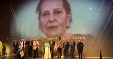 مهرجان القاهرة للمسرح التجريبى يكرم 11 مسرحيا من مصر والعالم فى حفل افتتاحه مهرجان القاهرة الدولى للمسرح التجريبى