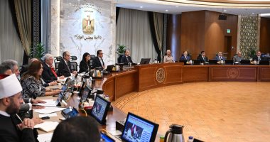 رئيس الوزراء: الحكومة لديها رؤية اقتصادية تمتد لما بعد الاتفاق مع صندوق النقد الدولى.. بدء تفعيل حزمة الاستثمارات القطرية المباشرة بقيمة 7.5 مليار دولار.. واستمرار التنسيق والتواصل مع مجتمع الأعمال القطري