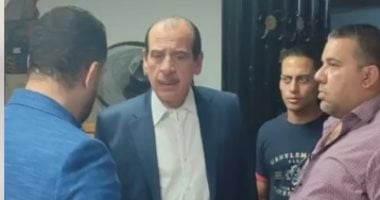 تفاصيل إحالة إدارة مستشفى أم المصريين للتحقيق بعد جولة مفاجئة لنائب الوزير.. فيديو جانب من التغطية