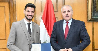 تكليف الدكتور باسم المغربى وكيلا لمركز إعداد القادة بجامعة قناة السويس