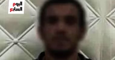 القبض على سايس أثار الفوضى بالقفز على سيارة فى السيدة زينب.. فيديو جانب من التغطية