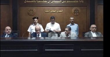 الإعدام لعامل والمؤبد لـ4 متهمين بقتل شخص فى الخانكة هيئة المحكمة