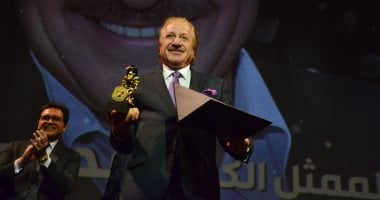 محمد المنصور بعد تكريمه بالقاهرة الدولى للمسرح التجريبى: مصر قبلة الفن العربى محمد المنصور