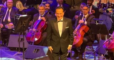 محمد ثروت يشيد بوزير الثقافة خلال احتفالية المولد النبوى: صاحب خلق رفيع محمد ثروت