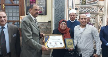 أوقاف سوهاج تكرم القيادات السابقة والكوادر المتميزة بحضور المحافظ