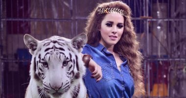 سرقة نمر أبيض نادر من سيرك المدربة أنوسة كوته وبيعه فى الإسكندرية أنوسه كوته