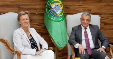 محافظ الإسماعيلية يستقبل سفيرة الاتحاد الأوروبى لدى مصر وجامعة الدول العربية