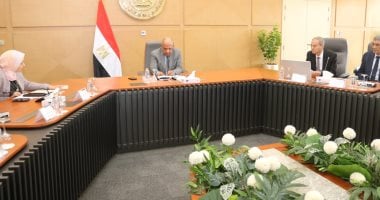 وزير الكهرباء يتابع تنفيذ خطة الصيانة وكفاءة التشغيل وتطوير الشبكة الموحدة