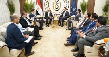 الرعاية الصحية: 155 عملية زراعة قوقعة فى المجمعات الطبية بالتأمين الصحى