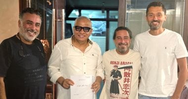 كريم محمود عبد العزيز بطل "احنا والقمر جيران" صناع فيلم احنا والقمر جيران