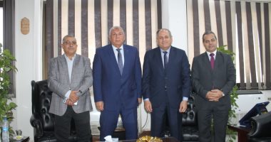 رئيس البحوث الزراعية يستقبل محافظ الوادي الجديد لمناقشة آفاق التعاون